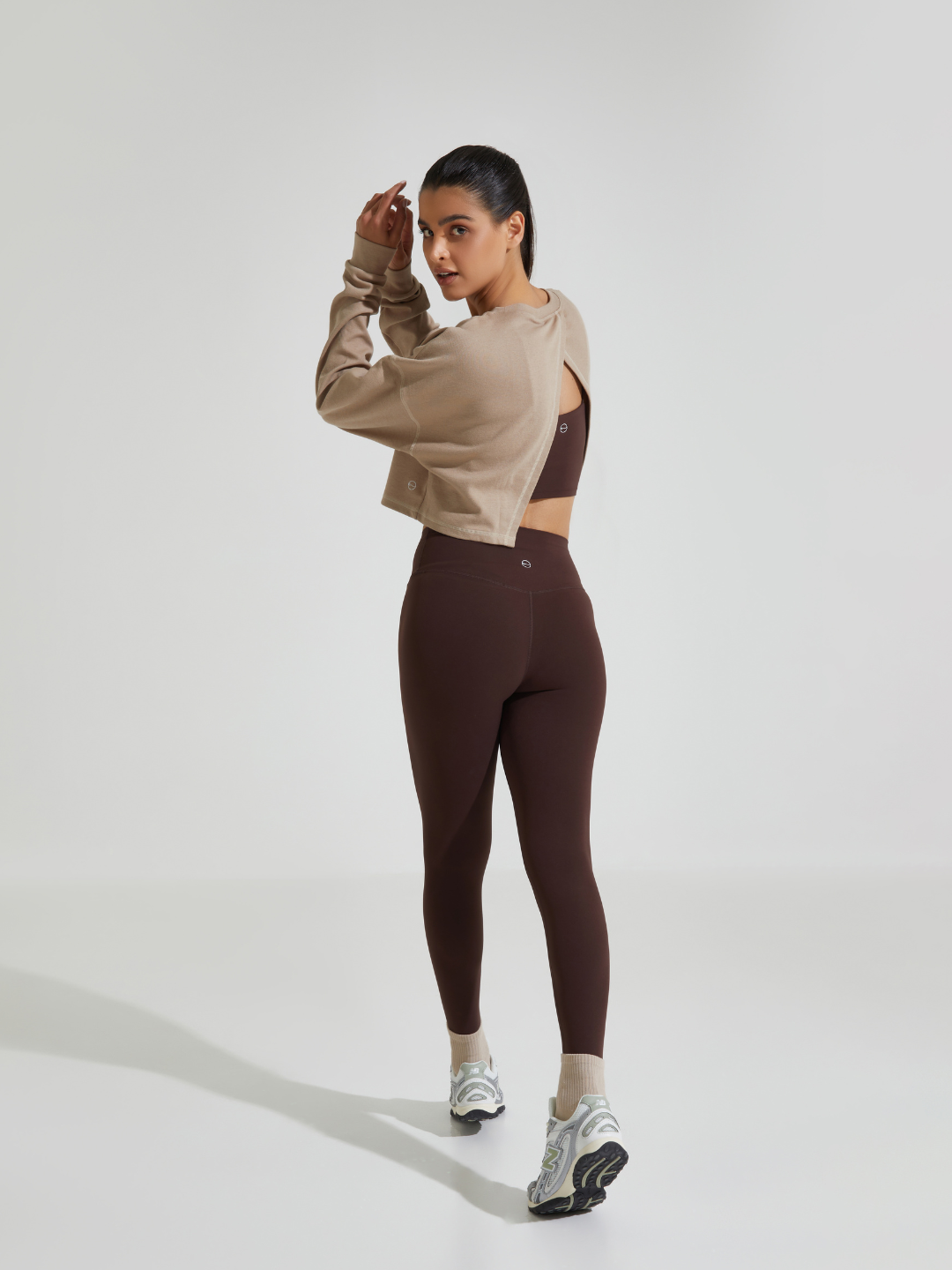 Flow Backless Lounge Top